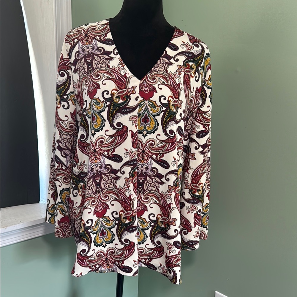 Chico’s Paisley print blouse size 3